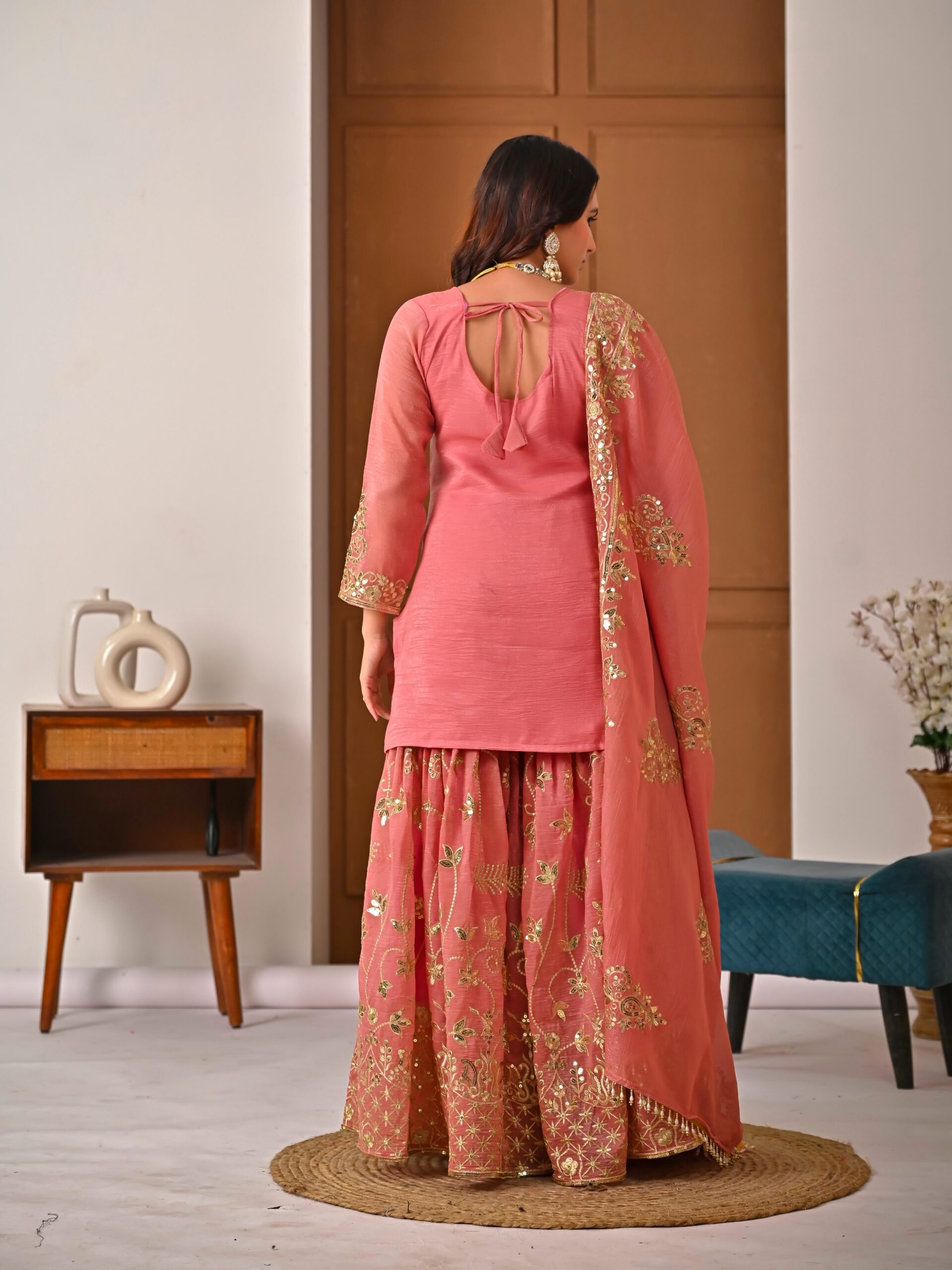 Fancy Peach Crunchy Silk Embroidery Work Salwar Suit - Image 10