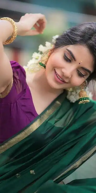 KP 5034 Green Color Soft Lilan Slab Jacquard Work Saree Casual, Party Wear, Wedding, Events Etc. Expected Delivery 4-6 Working Days @1449/- | Designer Sarees, Sarees, Bollywood Sarees, Creative Sarees, Embroidered Sarees, Ethnic Saree, Modern Digital sarees, Party Wear Sarees