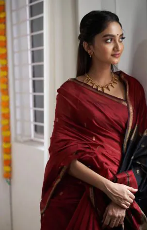 KP 5034 Red Color Soft Lilan Slab Jacquard Work Saree Casual, Party Wear, Wedding, Events Etc. Expected Delivery 4-6 Working Days @1449/- | Designer Sarees, Sarees, Bollywood Sarees, Creative Sarees, Embroidered Sarees, Ethnic Saree, Modern Digital sarees, Party Wear Sarees