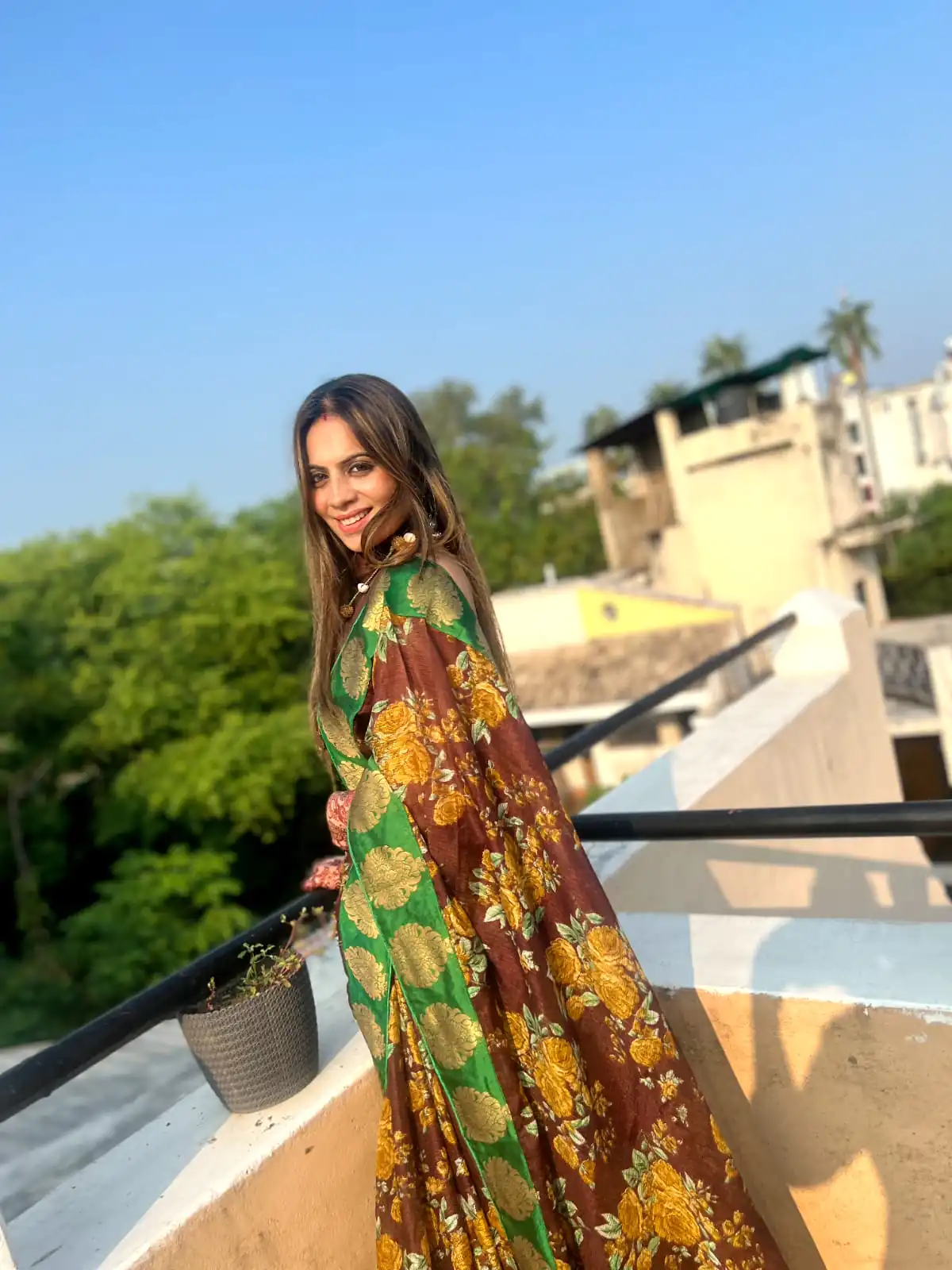 JR 471 Coffee Color Printed Manipuri Silk Saree Casual, Party Wear, Wedding, Events Etc. Expected Delivery 4-6 Working Days 1249/- | Sarees, Bollywood Sarees, Creative Sarees, Designer Sarees, Embroidered Sarees, Ethnic Saree, Modern Digital sarees, Party Wear Sarees