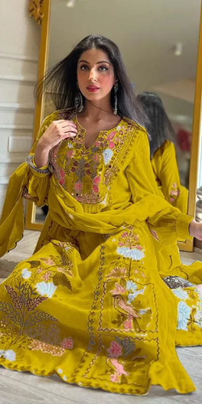 AD118 Yellow Color Georgette Embroidery Work Salwar Suit Casual, Wedding, Festive, Events Etc. Expected Delivery 4-6 Working Days @1950/- | Jump Suits, Salwar suit, Casual Suits, Creative suits, Designer Suits, Palazzo Suits, Party Wear Suits, Straight Suits