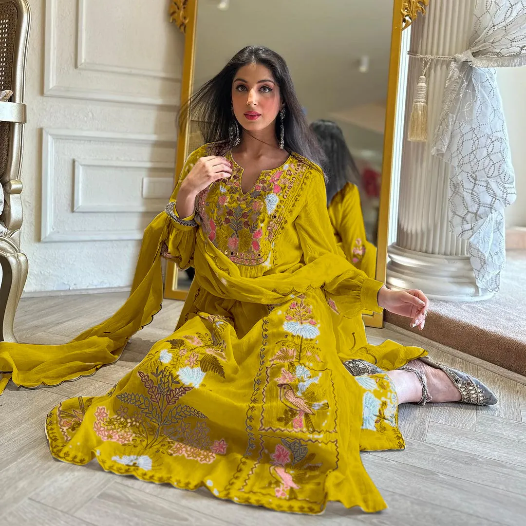 AD118 Yellow Color Georgette Embroidery Work Salwar Suit Casual, Wedding, Festive, Events Etc. Expected Delivery  4-6 Working Days @1950/- | Jump Suits, Salwar suit, Casual Suits, Creative suits, Designer Suits, Palazzo Suits, Party Wear Suits, Straight Suits