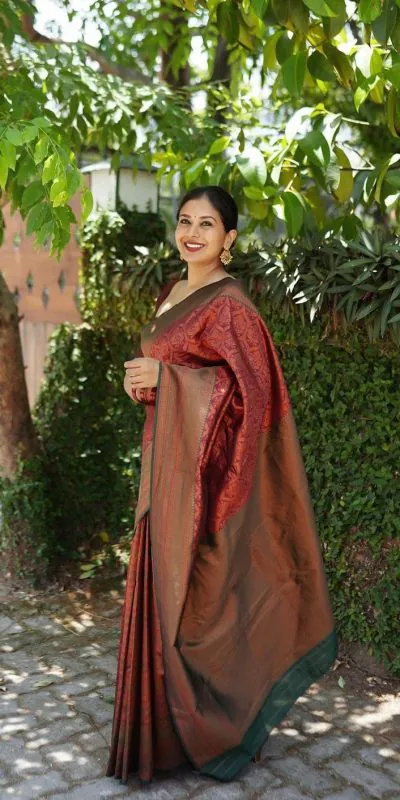 DDF SNEHA Maroon Color Soft Lichi Silk Saree With Ordinary Design Saree Casual, Party Wear, Wedding, Events Etc. Expected Delivery 4-6 Working Days 1499/- | Sarees, Bollywood Sarees, Creative Sarees, Designer Sarees, Embroidered Sarees, Ethnic Saree, Modern Digital sarees, Party Wear Sarees