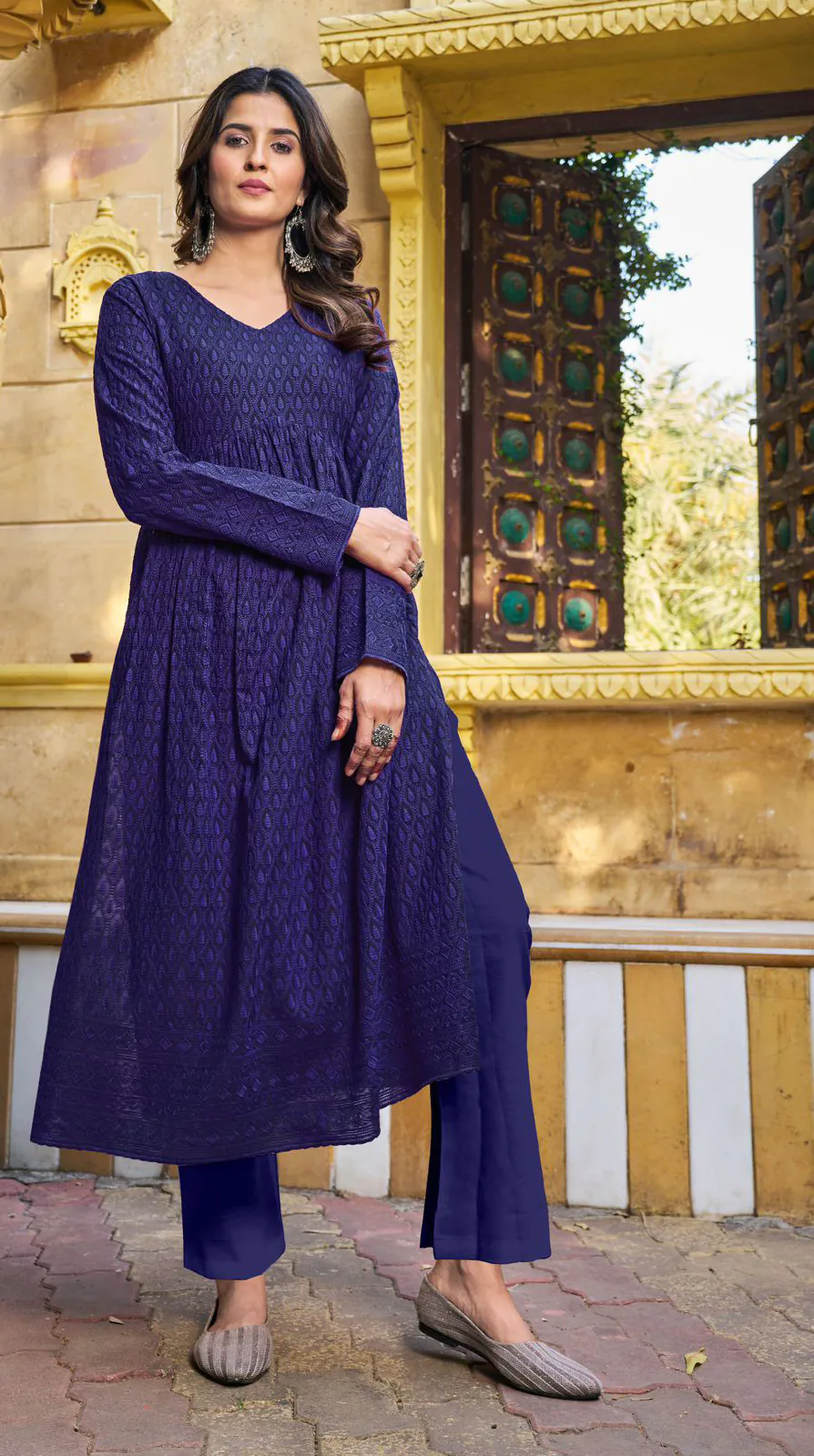 INLI Schiffli Navy Blue Color Heavy Rayon with Schiffli Work Kurti Casual, Wedding, Party, Festive, Events Etc. Expected Delivery 4-6 Working Days @1699/- | Kurti, Bollywood Kurti, Creative Kurtis, Designer Kurti, Party Wear Kurti, Selfie Kurti
