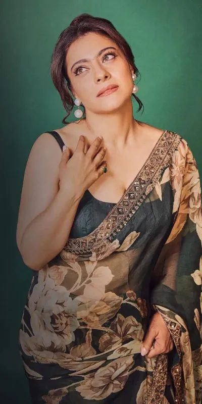 RS Kajal Green Color Heavy Premium Georgette Digital Print Saree Casual, Party Wear, Wedding, Events, Etc. Expected Delivery 4-6 Working Days 1799/- | Designer Sarees, Sarees, Bollywood Sarees, Creative Sarees, Embroidered Sarees, Ethnic Saree, Modern Digital sarees, Party Wear Sarees