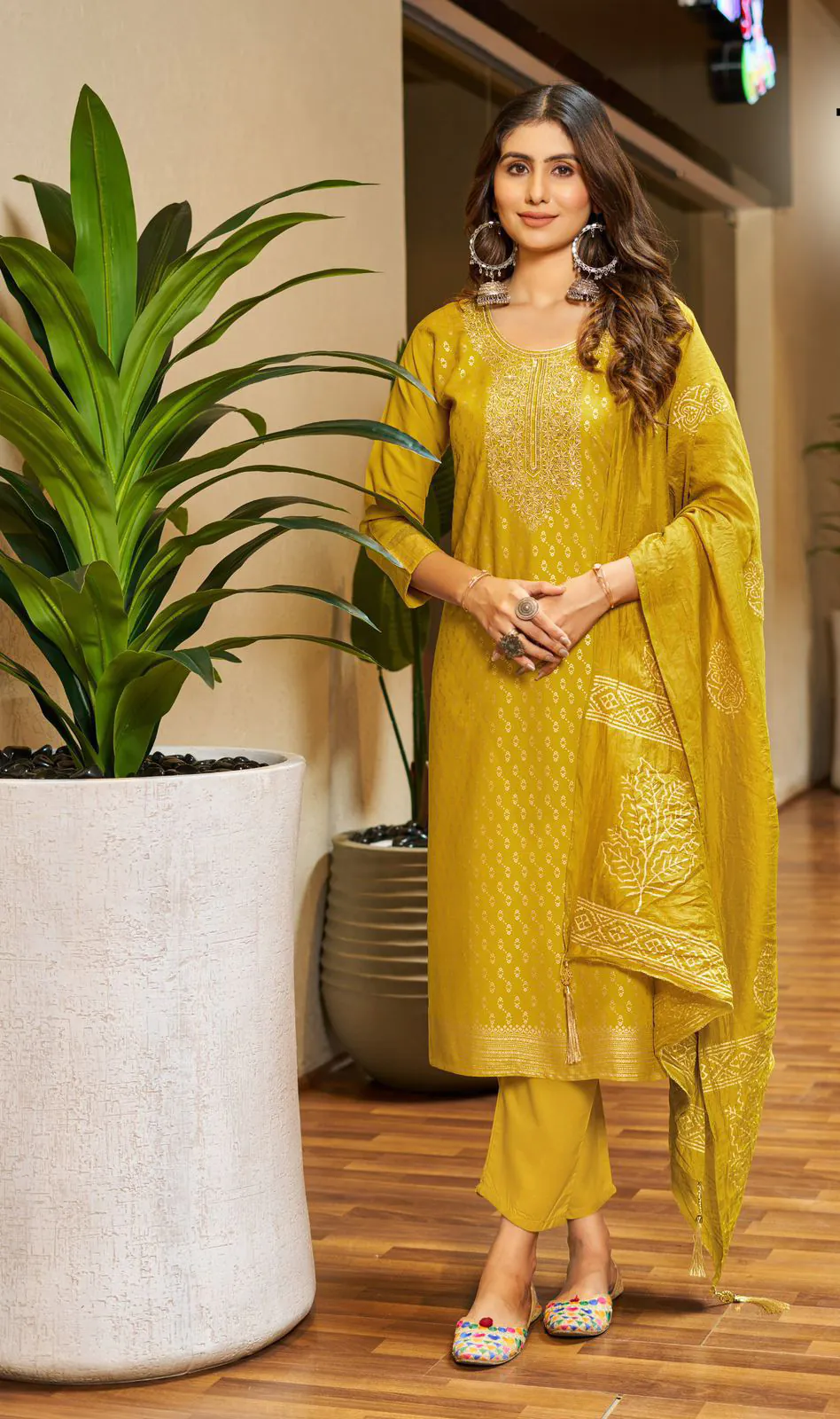 INLI Jasmin 3 Yellow Color Rayon Embroidery Work Printed Kurti Casual, Wedding, Party, Festive, Events Etc. Expected Delivery 4-6 Days @1849/- | Kurti, Bollywood Kurti, Creative Kurtis, Designer Kurti, Party Wear Kurti, Selfie Kurti