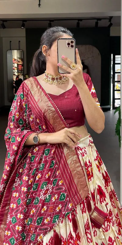 LNB1685 Off White Color Tussar Silk Patola Foil Printed Lehenga Choli Festive, Party, Wedding, Events etc. Expected Delivery 4-6 Working Days @2199/- | Lehenga, Bollywood Lehenga, Creative Lehenga, Designer Lehenga, Embroidered Lehenga, Party Wear Lehenga