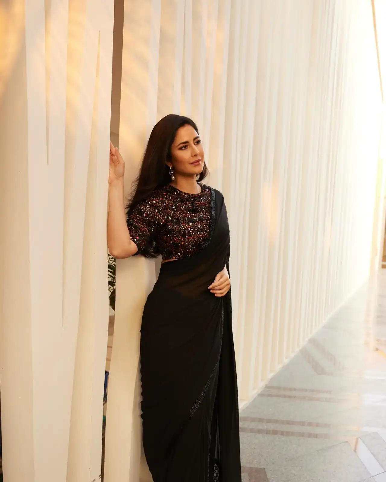 Rangoli Katrina  Black Color Black Georgette sparkle lace border Saree Casual, Party Wear, Wedding, Events, Etc. Expected Delivery 4-6 Working Days 1549/- | Designer Sarees, Sarees, Bollywood Sarees, Creative Sarees, Embroidered Sarees, Ethnic Saree, Modern Digital sarees, Party Wear Sarees