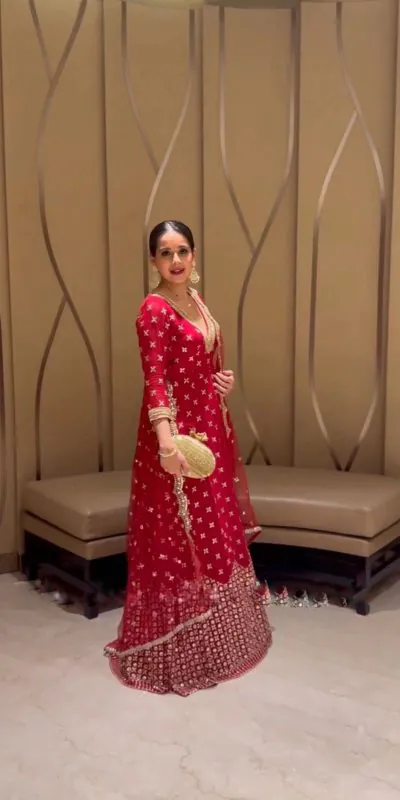 ZSR 773 Maroon Color Color Georgette Embroidery Sequence Work Gown Casual, Wedding, Party, Festive, Events Etc. Expected Delivery 4-6 Working Days 2299/- | Gowns, Bollywood Gowns, Creative Gowns, Designer Gowns, Embroidered Gowns, Party Wear Gowns