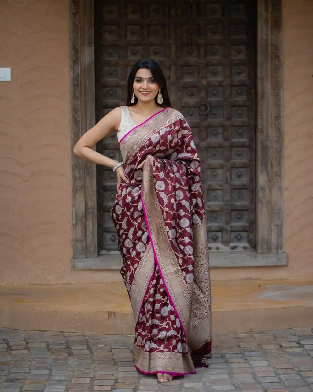 DDF VELLY Maroon Color Soft Lichi Silk With Ordinary Design Saree Casual, Party Wear, Wedding, Events Etc. Expected Delivery 4-6 Working Days 1499/- | Sarees, Bollywood Sarees, Creative Sarees, Designer Sarees, Embroidered Sarees, Ethnic Saree, Modern Digital sarees, Party Wear Sarees