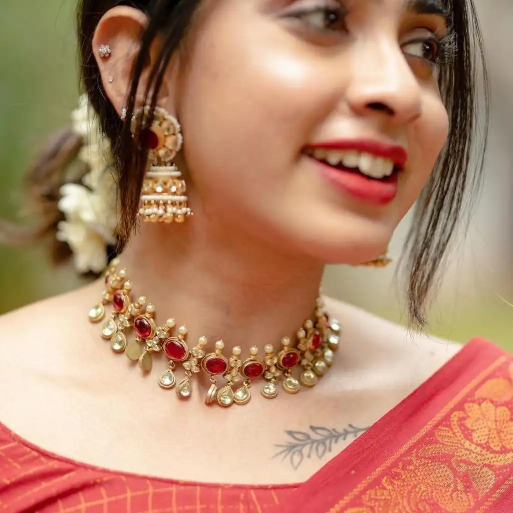 DDF White Pari White Color Soft Lichi Silk With Ordinary Design Saree Casual, Party Wear, Wedding, Events Etc. Expected Delivery 4-6 Working Days 1499/- | Sarees, Bollywood Sarees, Creative Sarees, Designer Sarees, Embroidered Sarees, Ethnic Saree, Modern Digital sarees, Party Wear Sarees