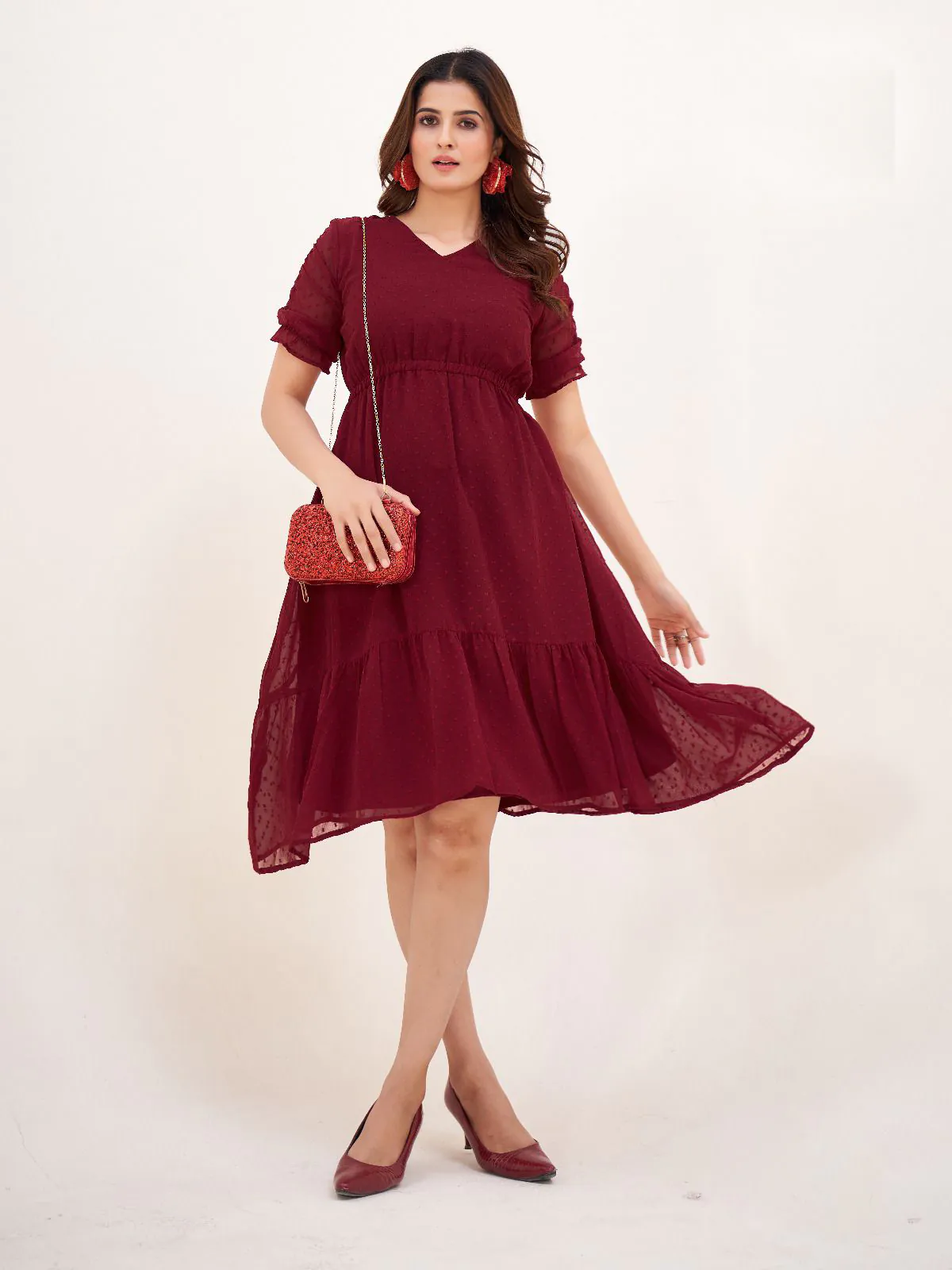 INLI Charming Red Color Heavy Georgette Butti Kurti Casual, Wedding, Party, Festive, Events Etc. Expected Delivery 4-6 Working Days @1299/- | Kurti, Bollywood Kurti, Creative Kurtis, Designer Kurti, Party Wear Kurti, Selfie Kurti
