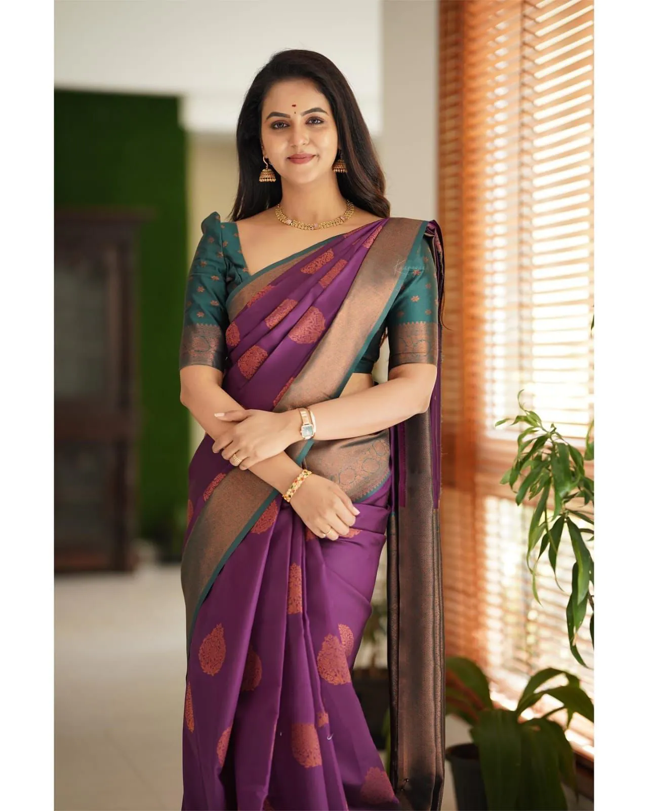 KP 4059 Purple Color Soft Lichi Silk Cloth Rich Pallu All Over Saree Events Casual, Wedding, Festive, Events Etc. Expected Delivery  4-6 Working Days @1399/- | Designer Sarees, Sarees, Bollywood Sarees, Creative Sarees, Embroidered Sarees, Ethnic Saree, Modern Digital sarees, Party Wear Sarees