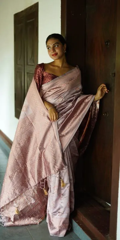DDF 126 Cream Color Soft Lichi Silk Ordinary Design Rich Pallu Saree Casual, Party Wear, Events, Festivals Etc. Expected Delivery 4-6 Working Days 1549 | Designer Sarees, Sarees, Bollywood Sarees, Creative Sarees, Embroidered Sarees, Ethnic Saree, Modern Digital sarees, Party Wear Sarees