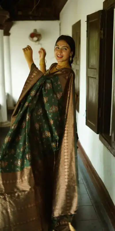 DDF 126 Green Color Soft Lichi Silk Ordinary Design Rich Pallu Saree Casual, Party Wear, Events, Festivals Etc. Expected Delivery 4-6 Working Days 1549 | Designer Sarees, Sarees, Bollywood Sarees, Creative Sarees, Embroidered Sarees, Ethnic Saree, Modern Digital sarees, Party Wear Sarees