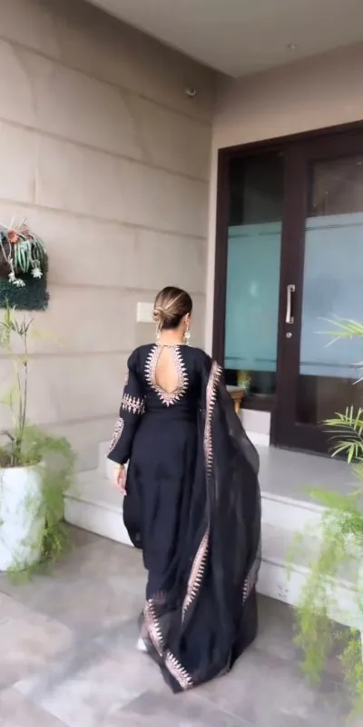 RTC 5679 Black Color Foix Georgette thread Sequence Work Gown Casual, Wedding, Party, Festive, Events Etc. Expected Delivery 4-6 Working Days @2049/- | Kurti, Bollywood Kurti, Creative Kurtis, Designer Kurti, Party Wear Kurti, Selfie Kurti