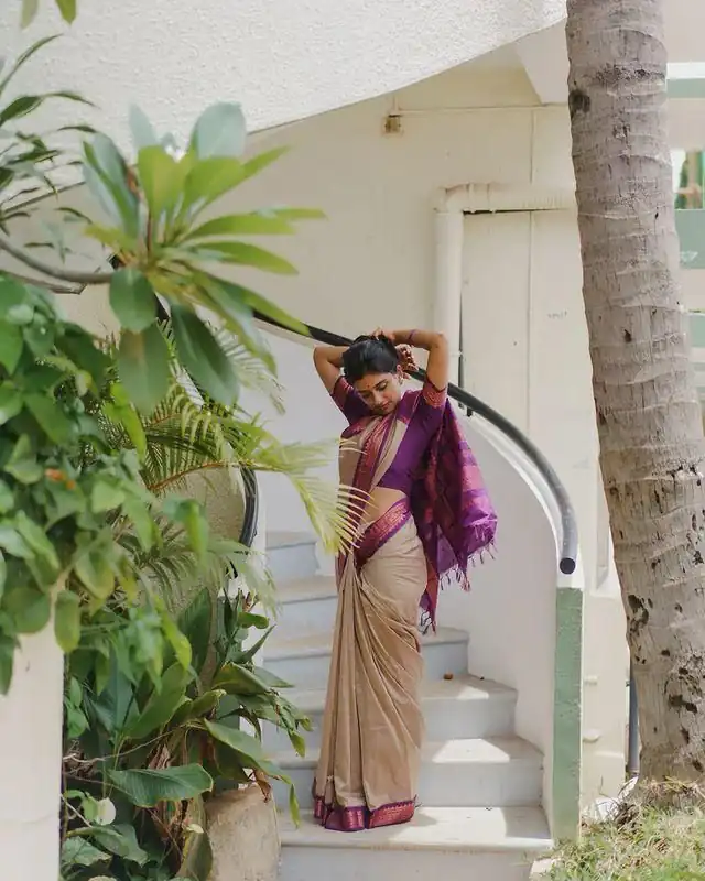 KP - 5044 Cream Color Soft Lichi Silk Jacquard On All Over Saree Casual, Party Wear, Wedding, Events Etc. Expected Delivery 4-6 Working Days @1449/- | Designer Sarees, Embroidered Sarees, Sarees, Bollywood Sarees, Creative Sarees, Ethnic Saree, Modern Digital sarees, Party Wear Sarees