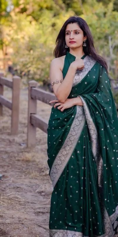 KP 5064 Green Color Soft Lichi Silk Cloth Beautiful Rich Pallu Saree Casual, Party Wear, Wedding, Events Etc. Expected Delivery 4-6 Working Days @ 1399/- | Designer Sarees, Sarees, Bollywood Sarees, Creative Sarees, Embroidered Sarees, Ethnic Saree, Modern Digital sarees, Party Wear Sarees