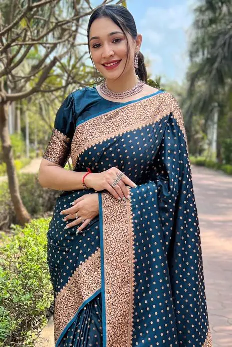 MS 436 Peacock Green Color Soft Lichi Silk Border And Rich Pallu Saree Casual, Party Wear, Wedding, Events, Etc. Expected Delivery 4-6 Working Days 1399/- | Designer Sarees, Sarees, Bollywood Sarees, Creative Sarees, Embroidered Sarees, Ethnic Saree, Modern Digital sarees, Party Wear Sarees