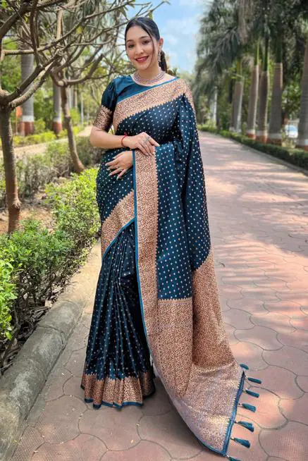 MS 436 Peacock Green Color Soft Lichi Silk Border And Rich Pallu Saree Casual, Party Wear, Wedding, Events, Etc. Expected Delivery 4-6 Working Days 1399/- | Designer Sarees, Sarees, Bollywood Sarees, Creative Sarees, Embroidered Sarees, Ethnic Saree, Modern Digital sarees, Party Wear Sarees