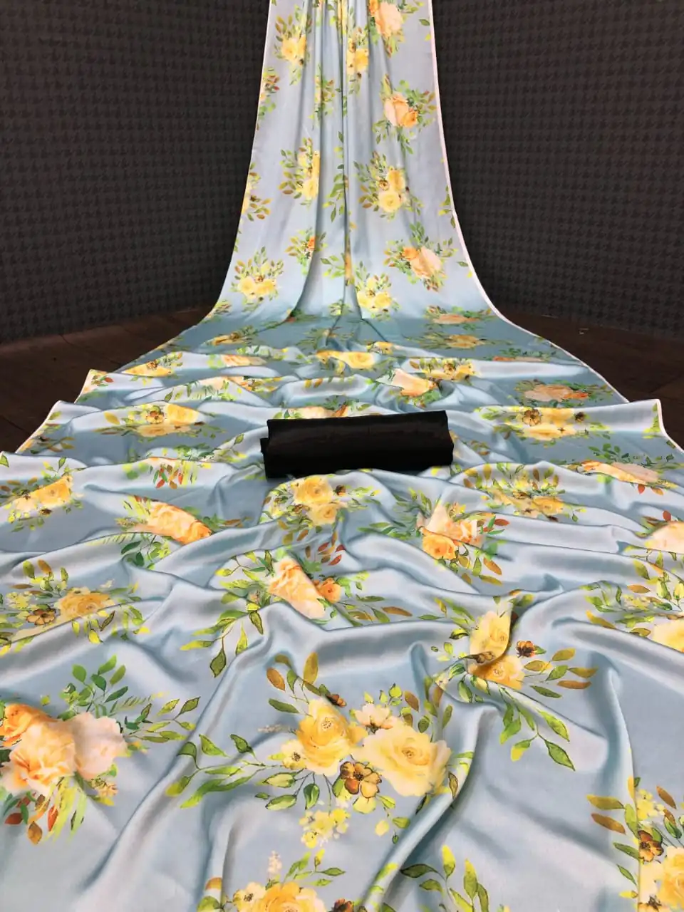 Veechis AROHI Silver Heavy Devsena Soft Silk Saree Digital Print Saree Casual, Party , Festive, Events Etc. Expected Delivery 4-6 Working Days @1499 | Designer Sarees, Sarees, Bollywood Sarees, Creative Sarees, Embroidered Sarees, Modern Digital sarees, Party Wear Sarees