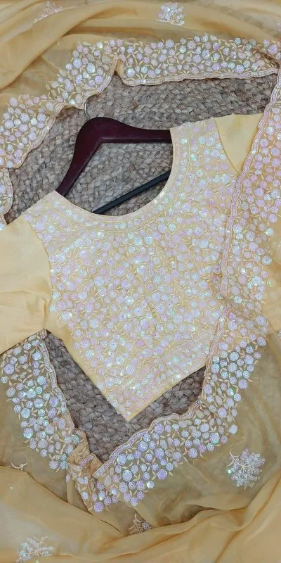 SF Salaar 263 Yellow Color Pure Soft Tabby Organza Butta Nd Work Saree Casual, Wedding, Festive, Events Etc. Expected Delivery  4-6 Working Days @2149/- | Designer Sarees, Sarees, Bollywood Sarees, Creative Sarees, Embroidered Sarees, Ethnic Saree, Modern Digital sarees, Party Wear Sarees