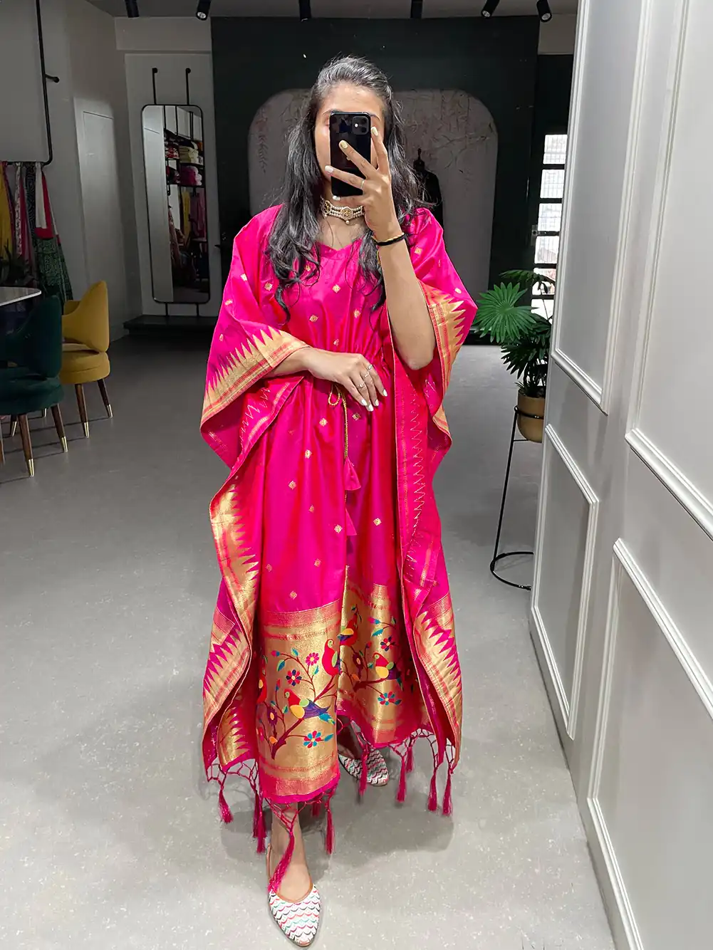YNF3803 Pink Color Jacquard Zari Work Kaftan With Lace Border Kurti Casual, Wedding, Party, Festive, Events Etc. Expected Delivery 4-6 Working Days @1699/- | Kurti, Bollywood Kurti, Creative Kurtis, Designer Kurti, Party Wear Kurti, Selfie Kurti