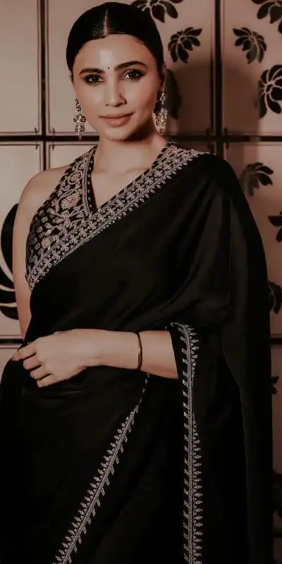 KD 463 Black Color Satin Silk Thread & Sequence Work Saree Casual, Party, Wedding, Festive, Events Etc. Expected Delivery 4-6 Working Days @1749/- Only | Designer Sarees, Sarees, Bollywood Sarees, Creative Sarees, Embroidered Sarees, Ethnic Saree, Modern Digital sarees, Party Wear Sarees