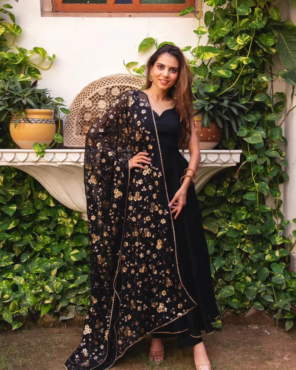 SRK 5128 Black Color Heavy Faux Georgette With Fully Flair Salwar Suit Wedding, Party, Festive, Events Expected Delivery 4-6 Working Days @ 1899/- | Casual Suits, Jump Suits, Salwar suit, Creative suits, Designer Suits, Palazzo Suits, Party Wear Suits, Patiala Suits, Straight Suits