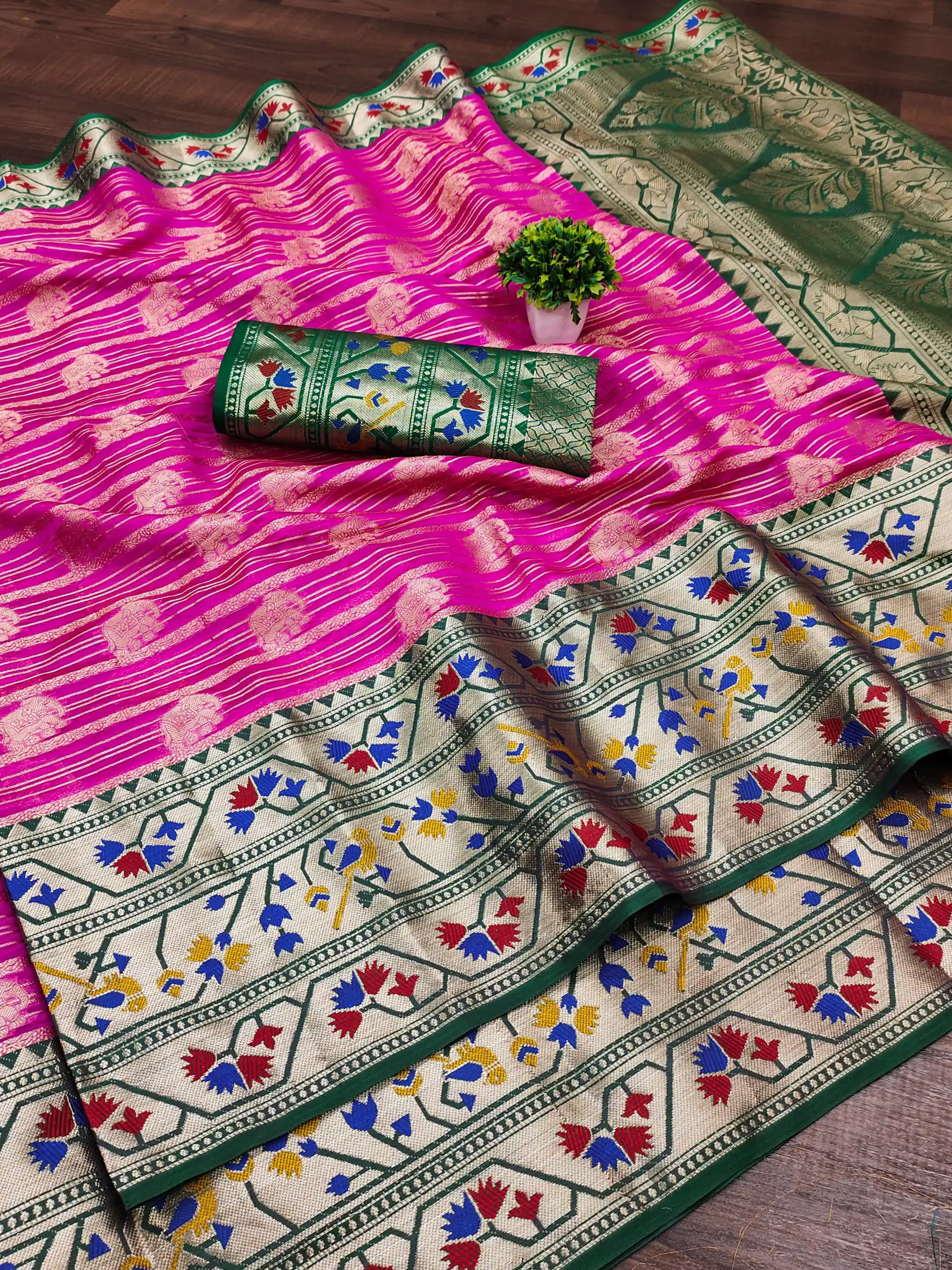 MB™️  3263 Pink Color Pure Lichi Silk Gold Zari Weaving Saree Casual, Wedding, Party, Festival, Events, Etc. Expected Delivery 4-6 Working Days @1599/- | Designer Sarees, Sarees, Bollywood Sarees, Creative Sarees, Embroidered Sarees, Ethnic Saree, Modern Digital sarees, Party Wear Sarees