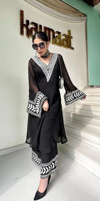 RTC 5678 Black Color Foix Georgette thread Sequence Work Kurti Casual, Wedding, Party, Festive, Events Etc. Expected Delivery 4-6 Working Days @1849/- | Kurti, Bollywood Kurti, Creative Kurtis, Designer Kurti, Party Wear Kurti, Selfie Kurti