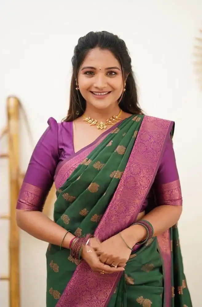 KP - 4061 Green Color Soft Lichi Silk Jacquard On All Over Saree Casual, Party Wear, Wedding, Events Etc. Expected Delivery 4-6 Working Days @1449/- | Designer Sarees, Sarees, Bollywood Sarees, Creative Sarees, Embroidered Sarees, Ethnic Saree, Modern Digital sarees, Party Wear Sarees