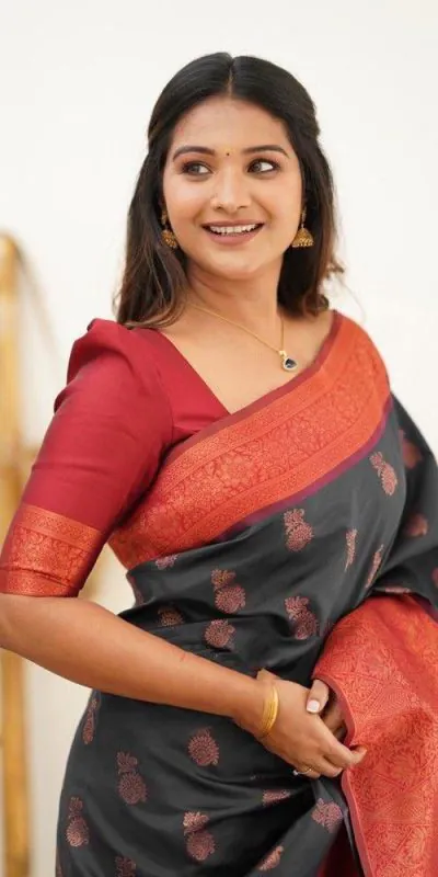 KP 4061 Grey Color Soft Lichi Silk Jacquard On All Over Saree Casual, Party Wear, Wedding, Events Etc. Expected Delivery 4-6 Working Days @1449/- | Designer Sarees, Sarees, Bollywood Sarees, Creative Sarees, Embroidered Sarees, Ethnic Saree, Modern Digital sarees, Party Wear Sarees