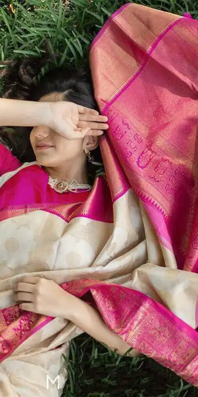 KP 3043 Cream  Color Soft Lichi Silk Cloth Beautiful Rich Pallu Saree Casual, Party Wear, Wedding, Events Etc.   Expected Delivery 4-6 Working Days @ 1499/- | Designer Sarees, Sarees, Bollywood Sarees, Creative Sarees, Embroidered Sarees, Ethnic Saree, Modern Digital sarees, Party Wear Sarees