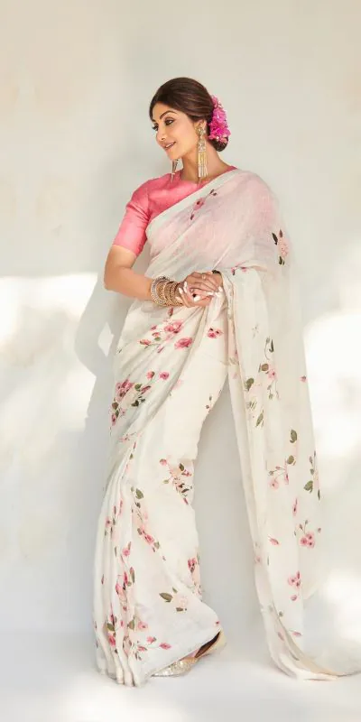 RS Shilpa Shetty Cream Color Linen Digital Flower Printed Saree Casual, Party, Wedding, Festive, Events Etc.  Expected Delivery  4-6 Working Days @1449/- Only | Designer Sarees, Sarees, Bollywood Sarees, Creative Sarees, Embroidered Sarees, Ethnic Saree, Modern Digital sarees, Party Wear Sarees