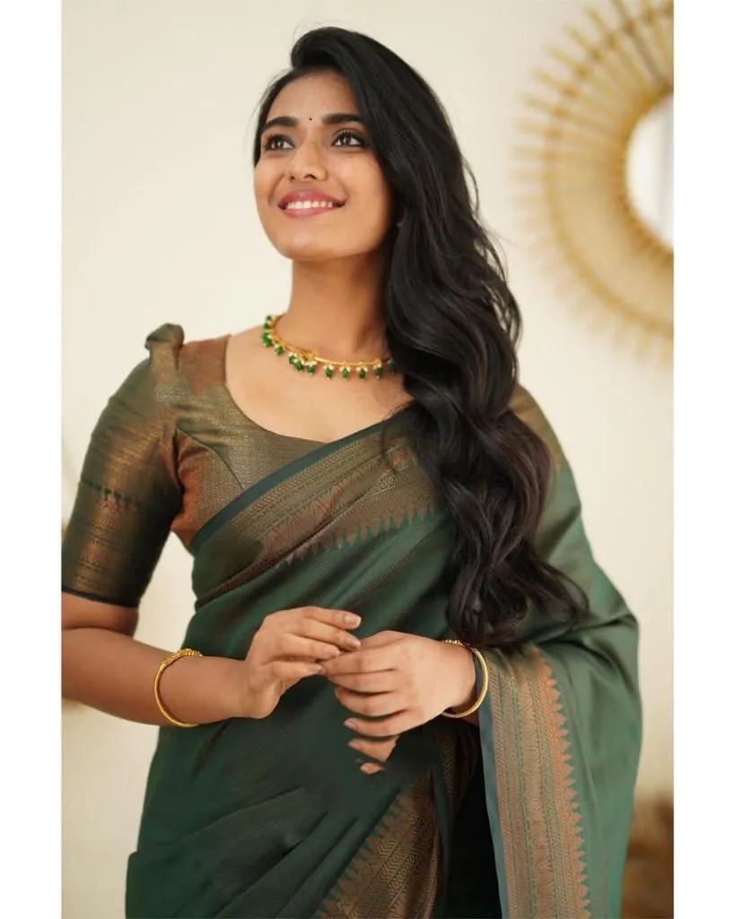 KP 4068 Green Color Soft Lichi Silk Cloth Rich Pallu All Over Saree Events Casual, Wedding, Festive, Events Etc. Expected Delivery 4-6 Working Days @1349/- | Designer Sarees, Sarees, Bollywood Sarees, Creative Sarees, Embroidered Sarees, Ethnic Saree, Modern Digital sarees, Party Wear Sarees