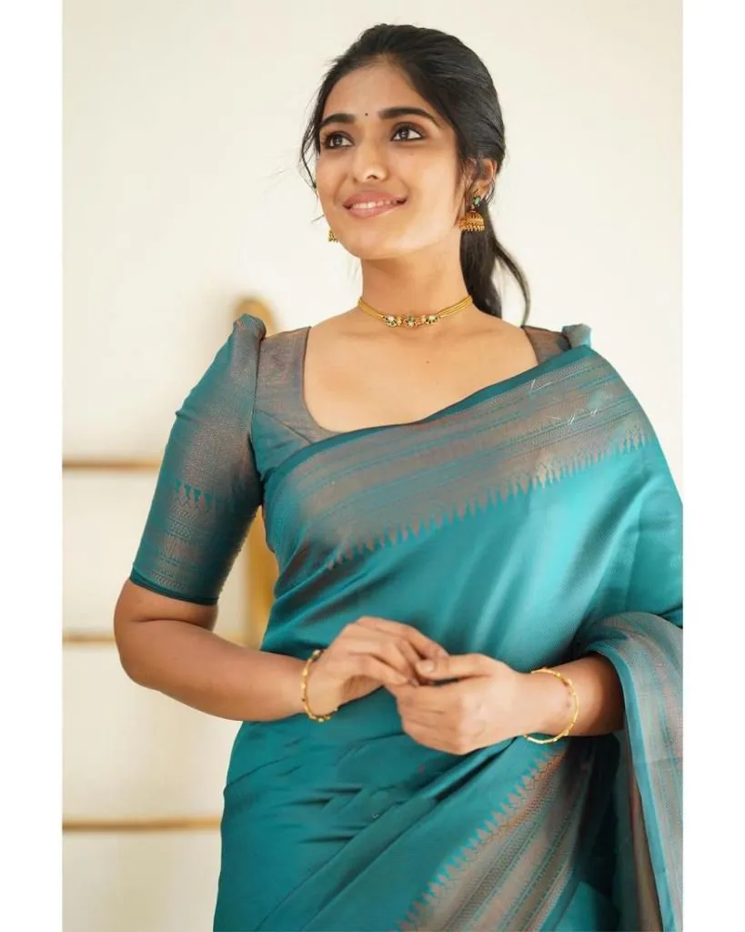 KP 4068 Peacock Blue Color Soft Lichi Silk Cloth Rich Pallu All Over Saree Events Casual, Wedding, Festive, Events Expected Delivery  4-6 Working Days @1349/ | Designer Sarees, Sarees, Bollywood Sarees, Creative Sarees, Embroidered Sarees, Ethnic Saree, Modern Digital sarees, Party Wear Sarees