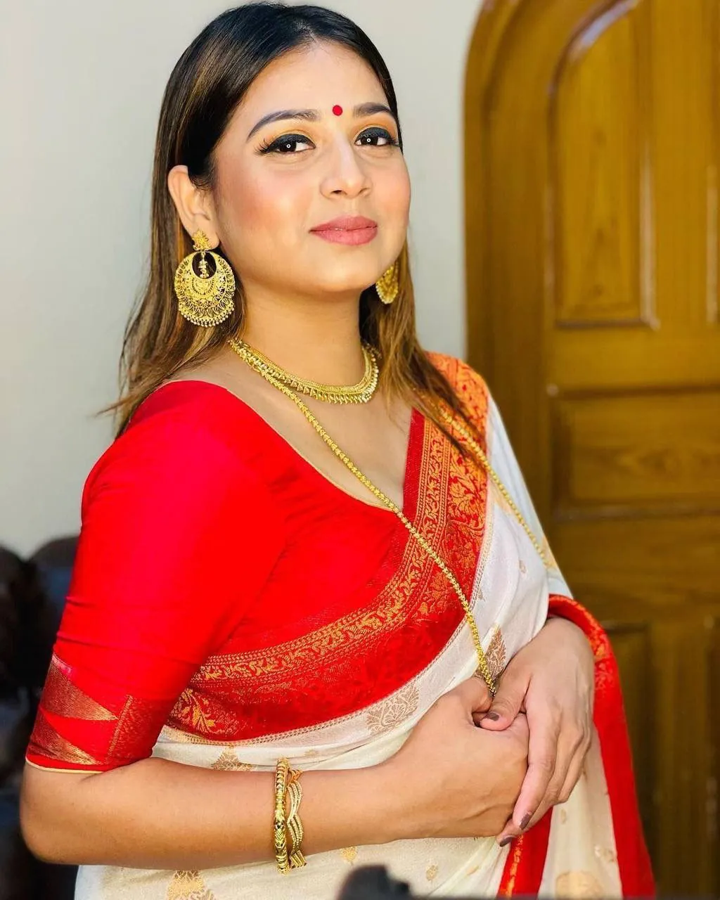 DDF DURGA White Color Soft Lichi Silk Ordinary Design Rich Pallu Saree Casual, Party Wear, Events, Festivals Etc. Expected Delivery 4-6 Working Days 1499/- | Designer Sarees, Sarees, Bollywood Sarees, Creative Sarees, Embroidered Sarees, Ethnic Saree, Modern Digital sarees, Party Wear Sarees