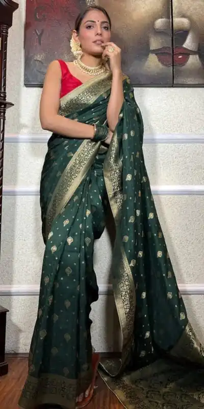 DDF 128 Green Color Banarasi Soft Silk Extra Ordinary Design Saree Casual, Party Wear, Events, Festivals Etc. Expected Delivery 4-6 Working Days 1399/- | Designer Sarees, Sarees, Bollywood Sarees, Creative Sarees, Embroidered Sarees, Ethnic Saree, Modern Digital sarees, Party Wear Sarees