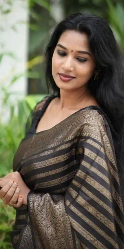 KP 4085 Black Color Soft Lichi Silk Jacquard On All Over Saree Casual, Party Wear, Wedding, Events Etc. Expected Delivery 4-6 Working Days @1399/- | Designer Sarees, Embroidered Sarees, Sarees, Bollywood Sarees, Creative Sarees, Ethnic Saree, Modern Digital sarees, Party Wear Sarees