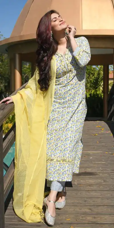 DDH ROYAL WHITE Color Viscose Cotton Printed Work Salwar Suit Casual, Party, Wedding, Festive, Events Etc.  Expected Delivery 4-6 Working Days @1669/- | Salwar suit, Casual Suits, Creative suits, Designer Suits, Palazzo Suits, Party Wear Suits, Patiala Suits, Straight Suits