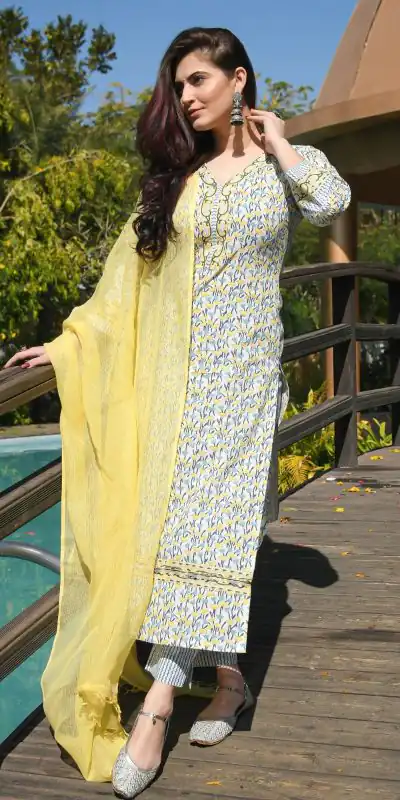 DDH ROYAL WHITE Color Viscose Cotton Printed Work Salwar Suit Casual, Party, Wedding, Festive, Events Etc.  Expected Delivery 4-6 Working Days @1669/- | Salwar suit, Casual Suits, Creative suits, Designer Suits, Palazzo Suits, Party Wear Suits, Patiala Suits, Straight Suits