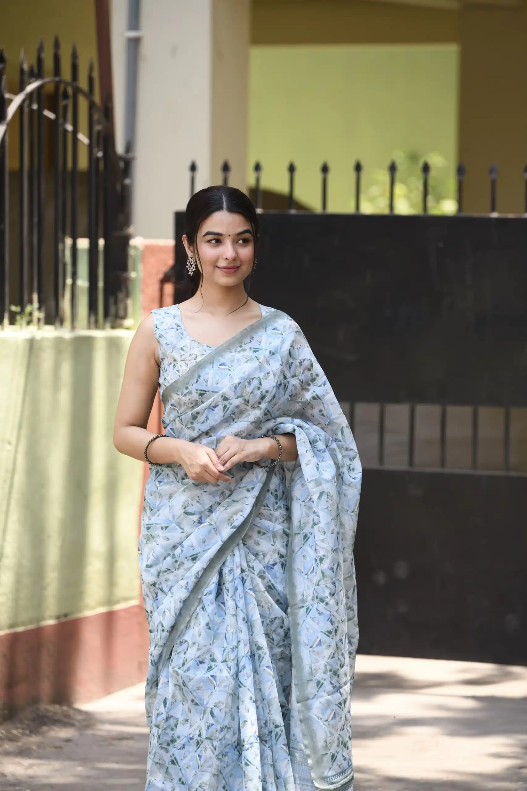 Veechis 110 Light Blue Color Linen Beautiful Digital Printed Work Saree Casual, Party Festive, Events. Expected Delivery 4-6 Working Days @1549/- | Designer Sarees, Sarees, Bollywood Sarees, Creative Sarees, Embroidered Sarees, Modern Digital sarees, Party Wear Sarees