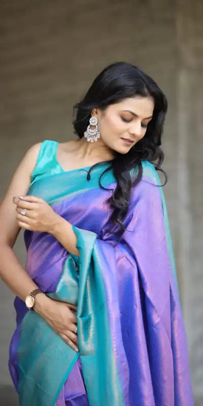 GK Kubera Royal Blue Color Soft Silk Beautiful Rich Pallu All Over Saree Events Casual Wedding Festive . Expected Delivery  4-6 Working Days @1999/- | Designer Sarees, Sarees, Bollywood Sarees, Creative Sarees, Embroidered Sarees, Ethnic Saree, Modern Digital sarees, Party Wear Sarees