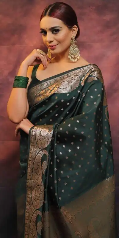 MS 443 Green Color Soft Lichi Silk Beautiful Rich Pallu All Over Saree Casual, Party Wear, Wedding, Events, Etc. Expected Delivery 4-6 Working Days 1399/- | Designer Sarees, Sarees, Bollywood Sarees, Creative Sarees, Embroidered Sarees, Ethnic Saree, Modern Digital sarees, Party Wear Sarees