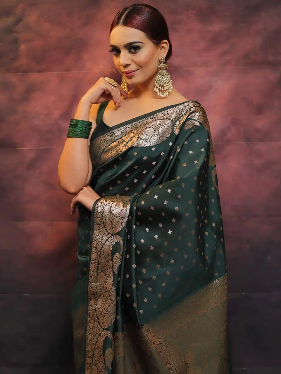MS 443 Green Color Soft Lichi Silk Beautiful Rich Pallu All Over Saree Casual, Party Wear, Wedding, Events, Etc. Expected Delivery 4-6 Working Days 1399/- | Designer Sarees, Sarees, Bollywood Sarees, Creative Sarees, Embroidered Sarees, Ethnic Saree, Modern Digital sarees, Party Wear Sarees