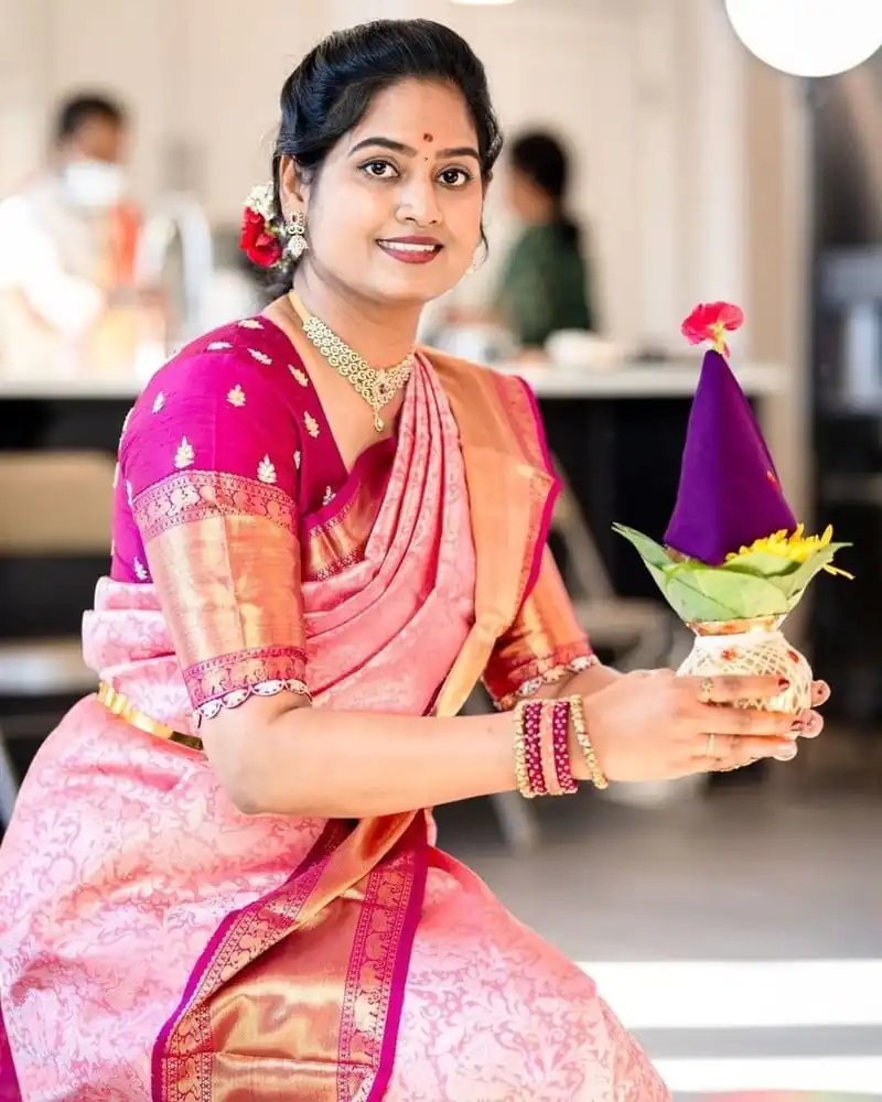 SC Niyati silk Pink Color Soft Silk Golden And Silver Zari Design Saree Casual, Party Wear, Events, Festivals Etc. Expected Delivery 4-6 Working Days 1599/- | Designer Sarees, Sarees, Bollywood Sarees, Creative Sarees, Embroidered Sarees, Ethnic Saree, Modern Digital sarees, Party Wear Sarees