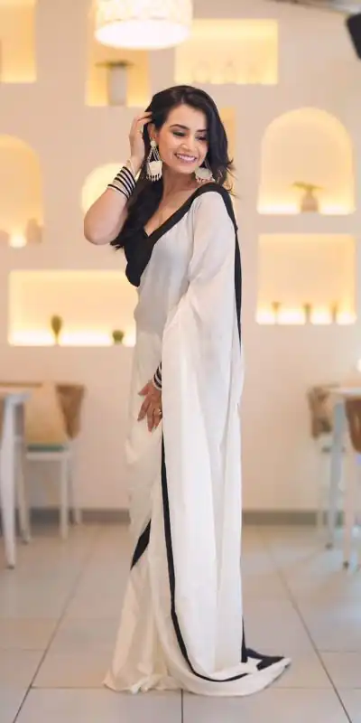 JM Ankita Lokhande White Color Heavy Japan Satin Less Border Work Saree , Party Wear, Events, Festivals Expected Delivery 4-6 Working Days 1399 /- | Designer Sarees, Sarees, Bollywood Sarees, Creative Sarees, Embroidered Sarees, Ethnic Saree, Modern Digital sarees, Party Wear Sarees