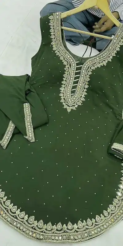 SRK 5138 Green Color Pure Chinnon Embroidery Diamond Salwar Suit Wedding, Party, Festive, Events Expected Delivery 4-6 Working Days @ 1949/- | Jump Suits, Salwar suit, Casual Suits, Creative suits, Designer Suits, Palazzo Suits, Party Wear Suits, Patiala Suits, Straight Suits