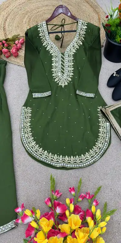 SRK 5138 Green Color Pure Chinnon Embroidery Diamond Salwar Suit Wedding, Party, Festive, Events Expected Delivery 4-6 Working Days @ 1949/- | Jump Suits, Salwar suit, Casual Suits, Creative suits, Designer Suits, Palazzo Suits, Party Wear Suits, Patiala Suits, Straight Suits
